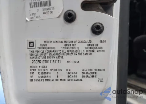 2001 Chevrolet Silverado 1500 Ls z USA, uszkodzony, nr VIN 2GCEK19T011151171